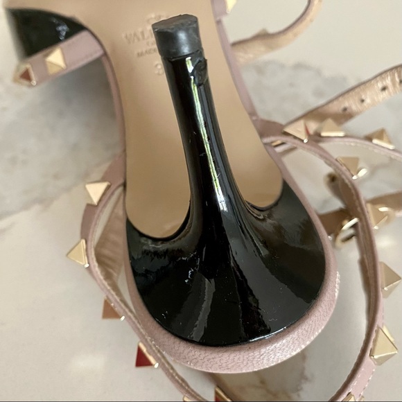 VALENTINO ROCKSTUD CAGED PUMP - Picture 4 of 7